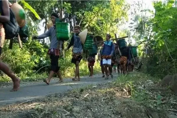 Tradisi Lebaran di Cilacap: Menghargai Setiap Detail dengan Busana Berkualitas